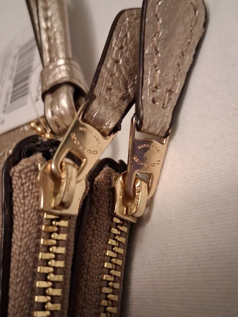 Coach Metallic Gold Leather Wristlet Card & Key Holder BNWT